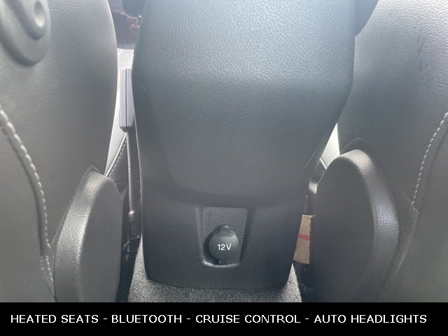 2014 Ford Focus SE LOW MILES