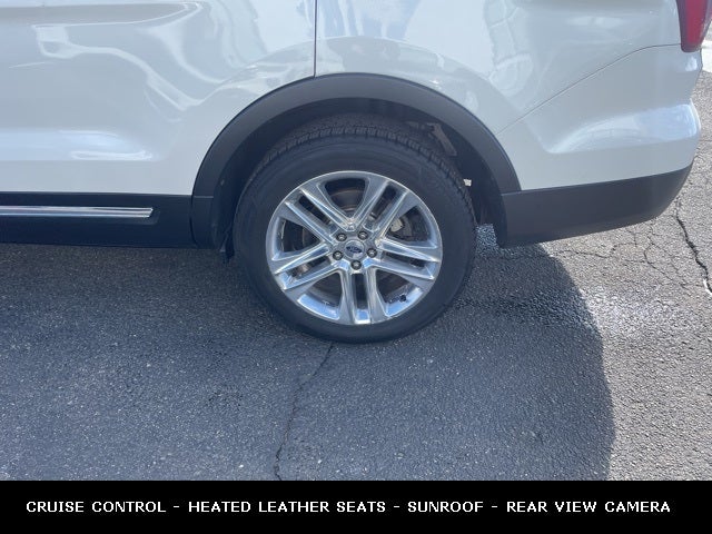 2016 Ford Explorer XLT TWIN PANEL MOONROOF