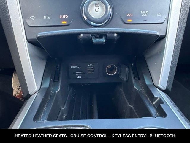 2015 Ford Explorer XLT LOW MILES