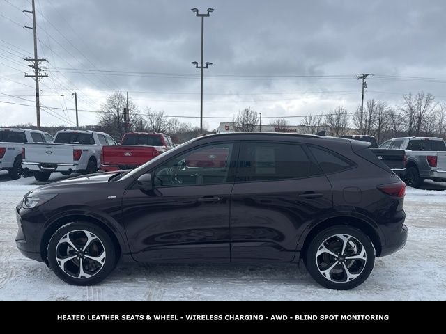 2023 Ford Escape ST-Line Select AWD