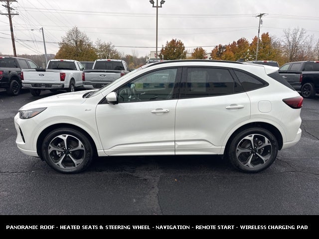 2023 Ford Escape Hybrid ST-Line Elite AWD