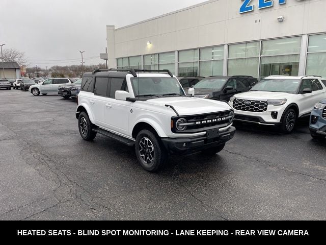 2023 Ford Bronco Outer Banks HARD TOP