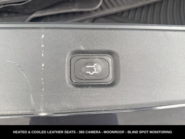 2025 Ford Expedition Max Platinum STEALTH PERFORMANCE PACKAGE