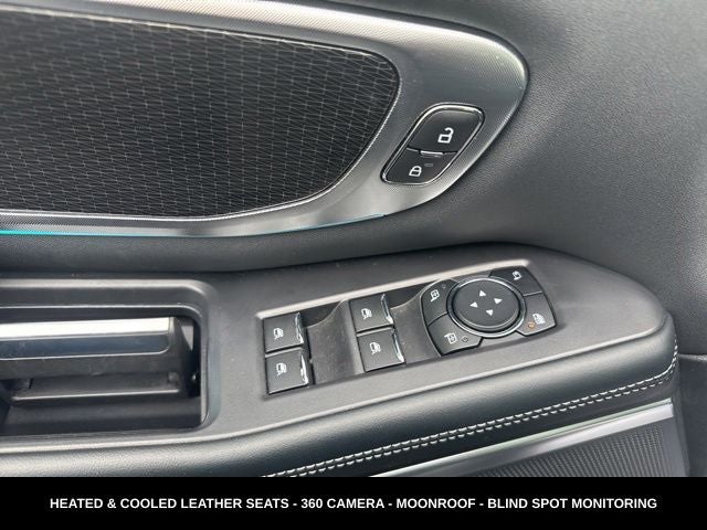 2025 Ford Expedition Max Platinum STEALTH PERFORMANCE PACKAGE