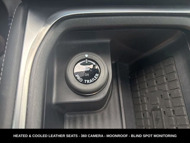 2025 Ford Expedition Max Platinum STEALTH PERFORMANCE PACKAGE