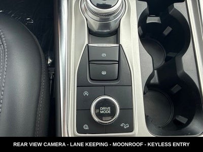 2023 Ford Explorer XLT TWIN PANEL MOONROOF