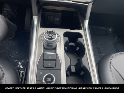 2024 Ford Explorer XLT 4WD