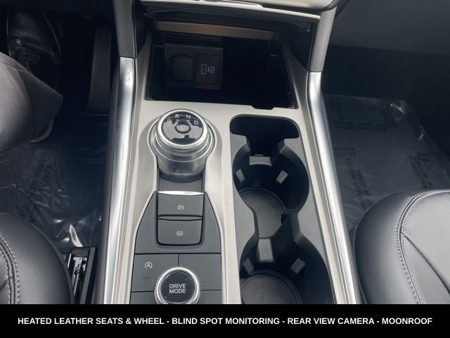 2024 Ford Explorer XLT 4WD