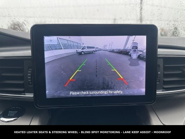 2022 Ford Explorer XLT 4WD