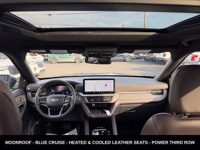 2025 Ford Explorer Platinum ULTIMATE PACKAGE