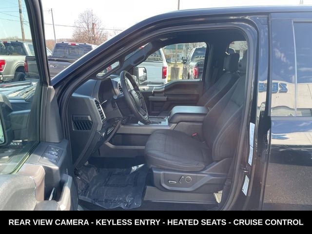 2016 Ford F-150 Base