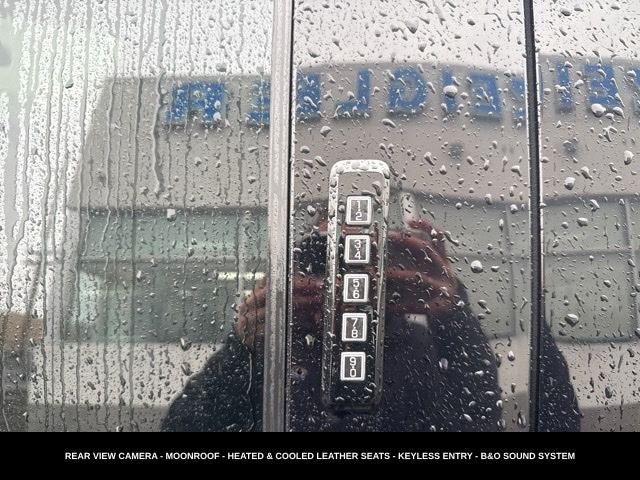 2023 Ford F-150 Lariat TWIN PANEL MOONROOF