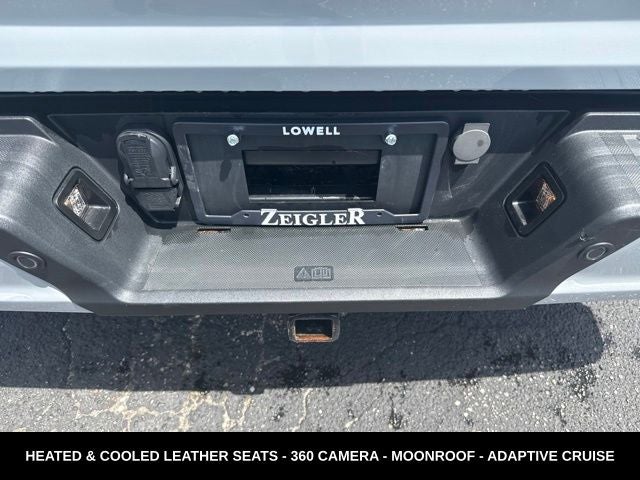 2023 Ford F-150 Lariat TWIN PANEL MOONROOF