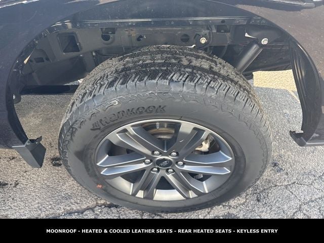 2023 Ford F-150 Lariat TWIN PANEL MOONROOF