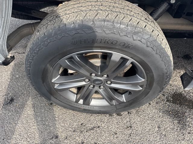 2023 Ford F-150 Lariat TWIN PANEL MOONROOF