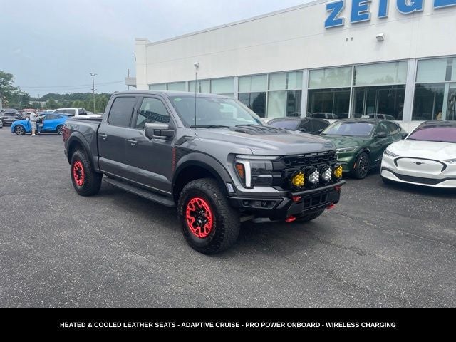 2025 Ford F-150 Raptor R 5.2L V8