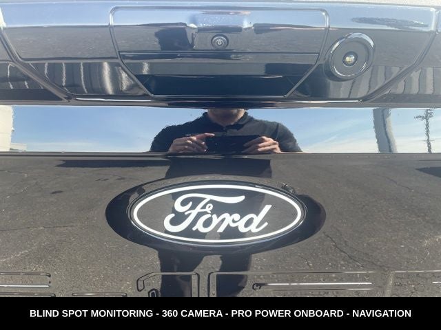 2025 Ford F-150 Lariat LESS THAN 1,000 MILES