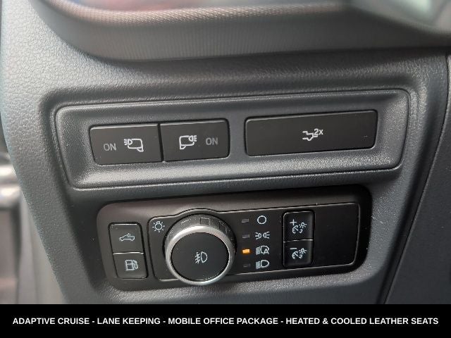 2024 Ford F-150 Lariat TWIN PANEL MOONROOF