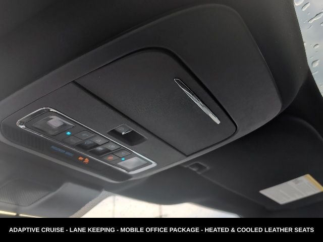 2024 Ford F-150 Lariat TWIN PANEL MOONROOF