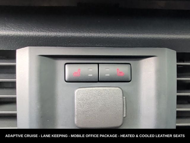 2024 Ford F-150 Lariat TWIN PANEL MOONROOF