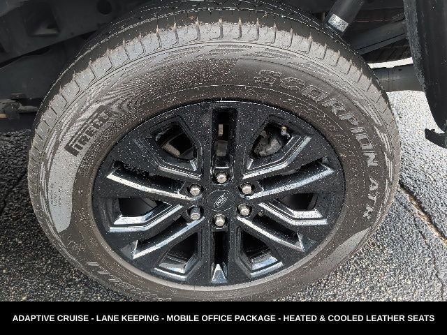 2024 Ford F-150 Lariat TWIN PANEL MOONROOF