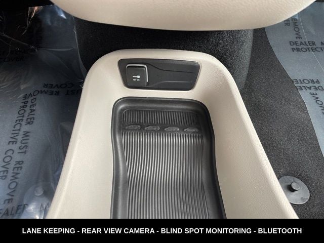 2023 Chrysler Pacifica Touring L HEATED SEATS & STEERING WHEEL