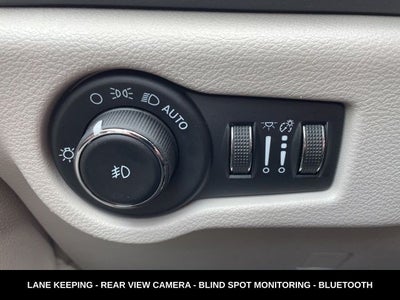 2023 Chrysler Pacifica Touring L HEATED SEATS & STEERING WHEEL