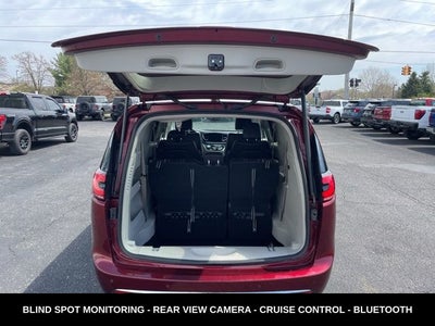 2023 Chrysler Pacifica Touring L ADAPTIVE CRUISE CONTROL