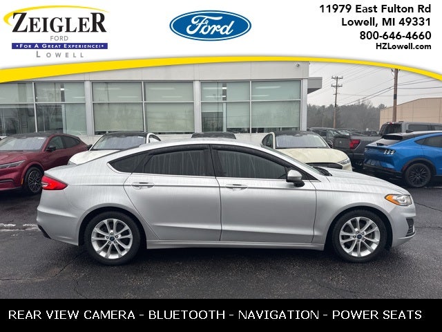 2019 Ford Fusion Hybrid SE 42 MPG