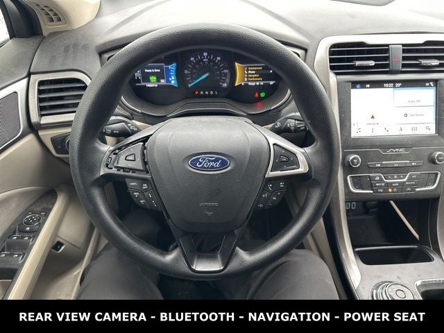 2019 Ford Fusion Hybrid SE 42 MPG
