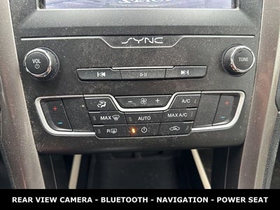 2019 Ford Fusion Hybrid SE 42 MPG