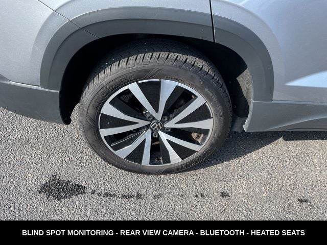 2024 Volkswagen Taos 1.5T SE ONE OWNER