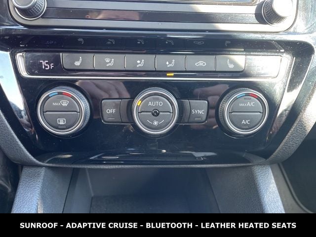 2017 Volkswagen Jetta 1.8T SEL LOCAL TRADE