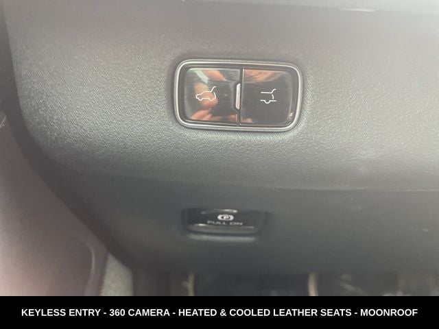 2025 Lincoln Navigator Reserve BLACKOUT PACKAGE