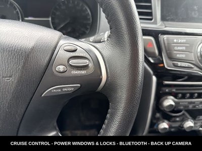 2020 Nissan Pathfinder SV LOCAL TRADE