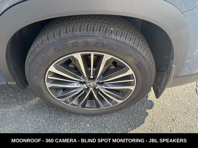 2026 Toyota Grand Highlander Hybrid Base