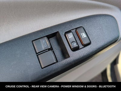 2014 Toyota Tacoma Base V6 6 SPEED MANUAL