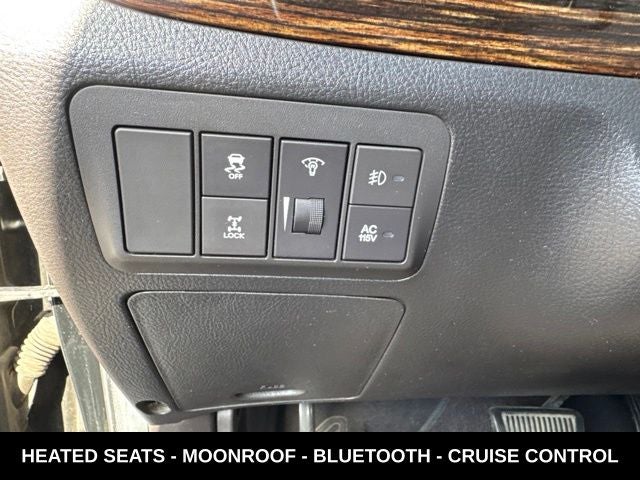 2011 Hyundai Santa Fe Limited LOCAL TRADE