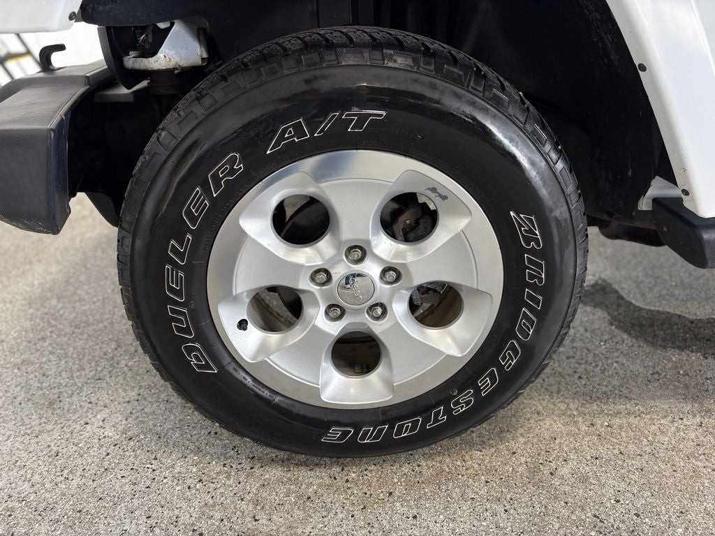 2018 Jeep Wrangler JK Unlimited Sahara Connectivity Group