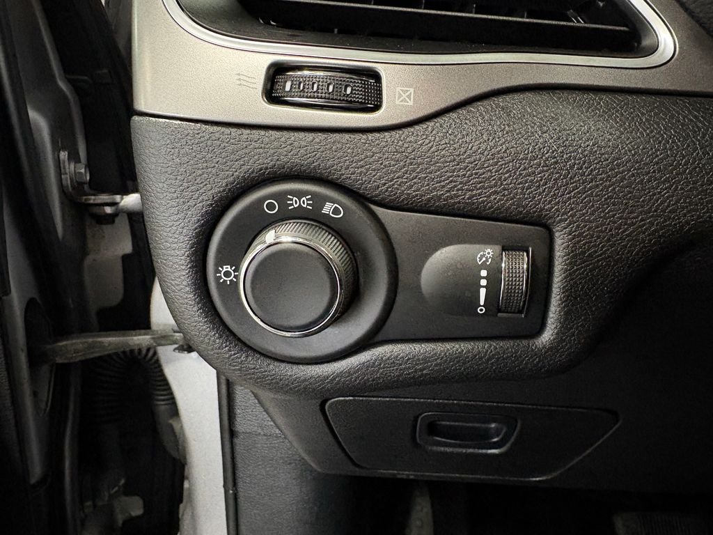 2019 Jeep Cherokee sport