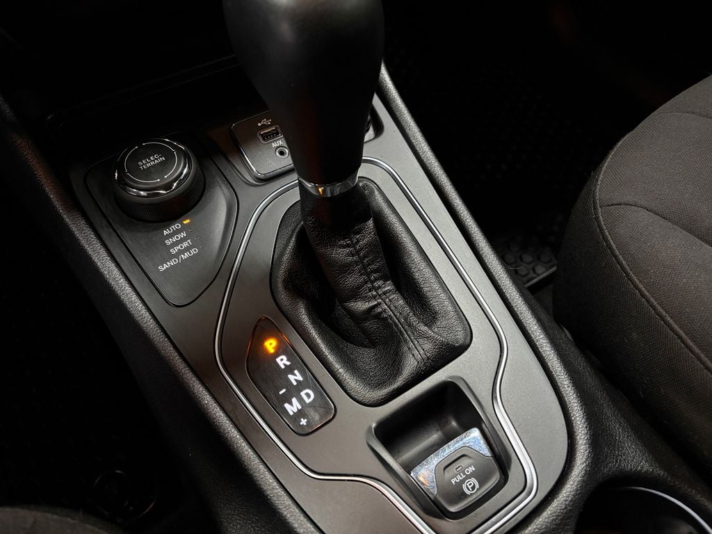 2019 Jeep Cherokee sport