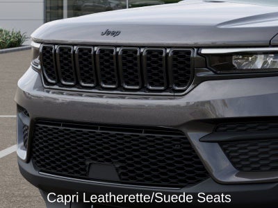 2025 Jeep Grand Cherokee Laredo 4x4