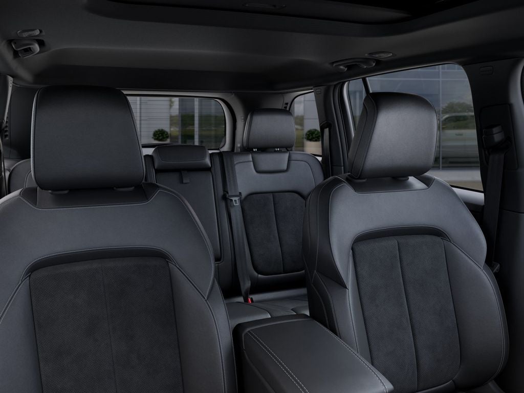 2025 Jeep Grand Cherokee Laredo 4x4