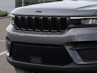 2025 Jeep Grand Cherokee Laredo 4x4
