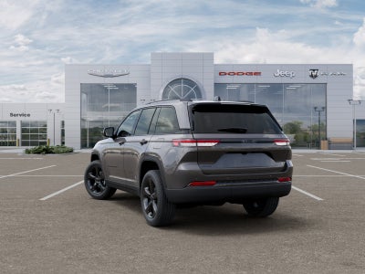2025 Jeep Grand Cherokee Laredo 4x4