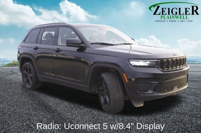 2023 Jeep Grand Cherokee Altitude X Power Sunroof & ParkView Rear Back-Up Camera