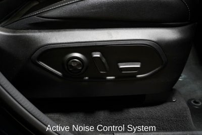 2024 Jeep Grand Cherokee Limited Navigation System & Dual-Pane Panoramic Sunroof