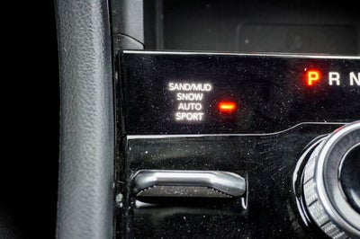 2023 Jeep Grand Cherokee Limited Blackout Package with Navigation