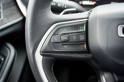 2023 Jeep Grand Cherokee Limited Blackout Package with Navigation
