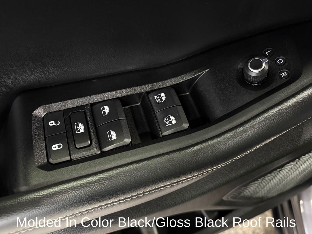 2023 Jeep Grand Cherokee L Laredo Radio: Uconnect 5 w/8.4" Display